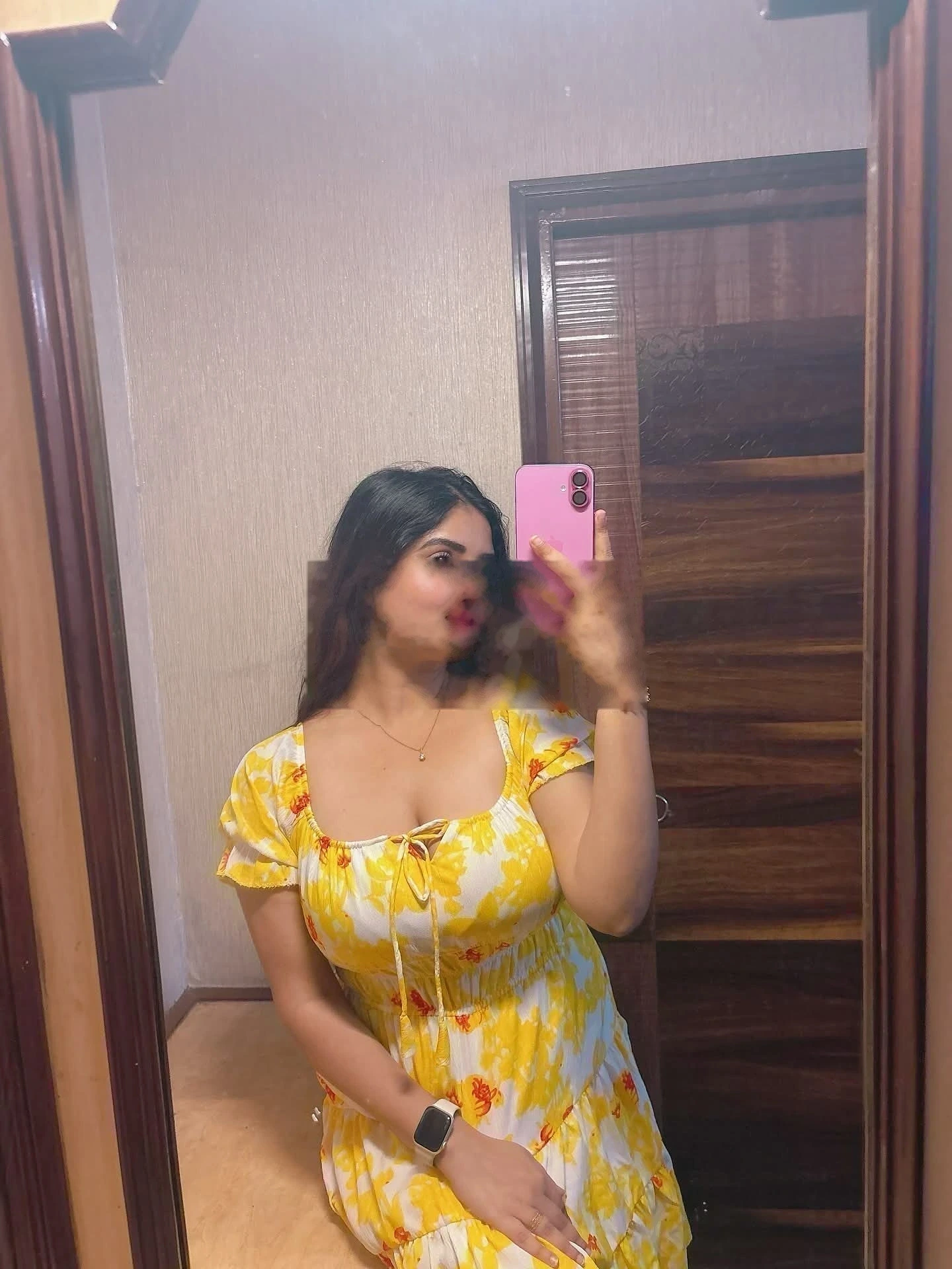 Monika Independent VIP Escort in Gurgaon